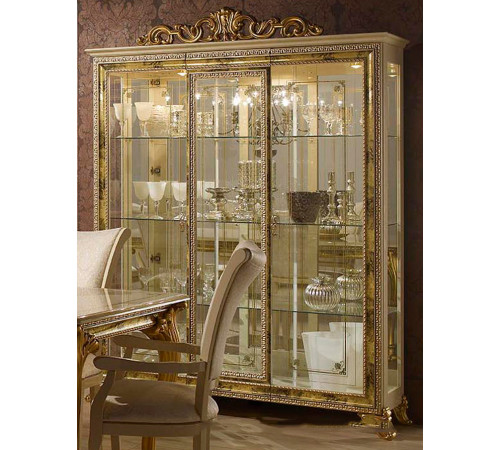 Шкаф-витрина трехдверная Катя (беж) Шкаф-витрина трехдверная Катя (беж)