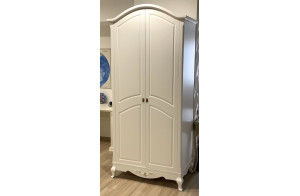 Двухстворчатый шкаф для одежды Авиньон MUR-111-05 с зеркалом Двухстворчатый шкаф для одежды Авиньон MUR-111-05 с зеркалом