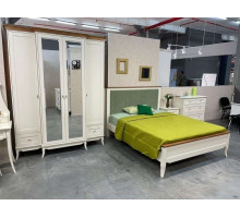 Двуспальная кровать Римини MUR-118-01/1 с мягкой вставкой Двуспальная кровать Римини MUR-118-01/1 с мягкой вставкой