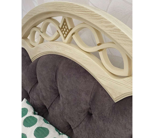 Односпальная кровать Венеция MUR-101-01 с каретной стяжкой Односпальная кровать Венеция MUR-101-01 с каретной стяжкой