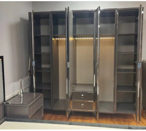 Пятистворчатый шкаф Gravita (Гравита) GRAV-33  Распродажа с экспозиции Пятистворчатый шкаф Gravita (Гравита) GRAV-33  Распродажа с экспозиции